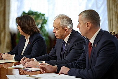 Лукашенко рассмотрел кадровые вопросы