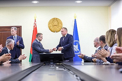 Терехов представил нового министра архитектуры и строительства коллективу ведомства