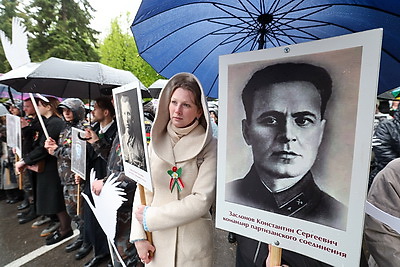 Праздничный Витебск. Жители и гости города празднуют День Победы