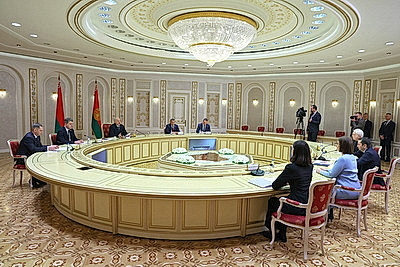 Лукашенко: Беларусь готова создавать совместные предприятия с Мурманской областью