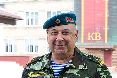 Кадеты Могилева прошли испытания на право ношения берета