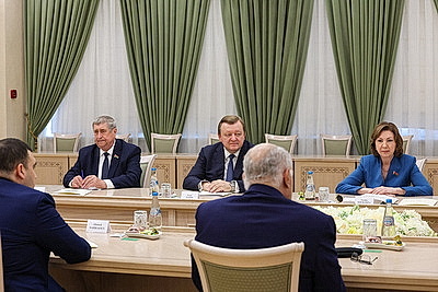 В Совете Республики состоялась встреча с главой МИД Алжира