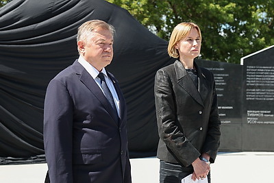 Памятную зону \"Скорбь\" открыли в Брестской крепости