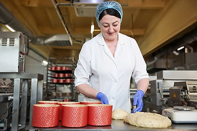 Минские хлебопеки предлагают широкий ассортимент пасхальных куличей