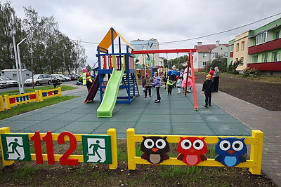 В Кореличах к областным \"Дажынкам\" торжественно открыли новостройку на 49 квартир
