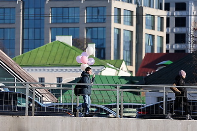 Атмосфера на улицах белорусских городов в преддверии 8 Марта