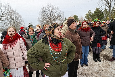 Старинный обряд \"Чырачка\" провели в агрогородке Тонеж
