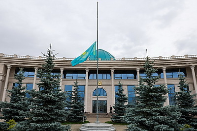 Снопков оставил запись в книге соболезнований в посольстве Казахстана в связи с гибелью военнослужащих