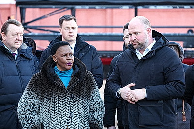 Парламентская делегация Зимбабве посетила РНПЦ \"Мать и дитя\" и МТЗ