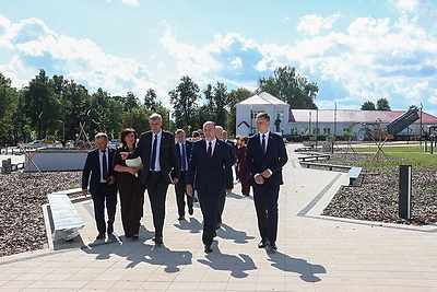 Капремонт, карусели в парке и зарядные станции. В Дзержинске завершается подготовка к \"Дажынкам\"