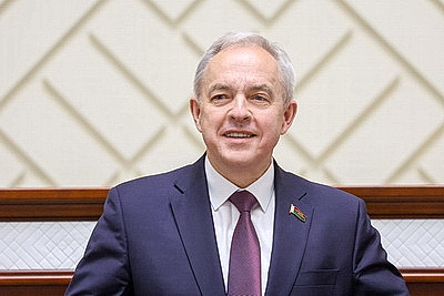 Диалог о будущем сердца страны. В Овальном зале собрались женщины, которые хотят сделать жизнь на селе ярче и комфортнее