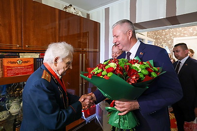 В Минске поздравили Петра Кормщикова с 100-летним юбилеем