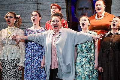 Спектакль \"Земля Эльзы\" прошел в Белорусском государственном молодежном театре