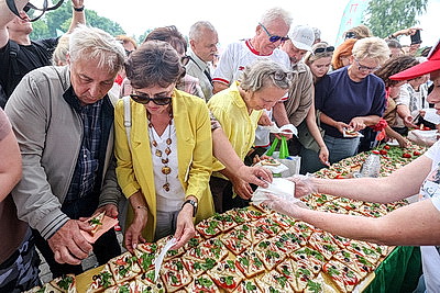 Гастрофест \"Ивьевский помидор - 2026\" прошел в Гродненской области