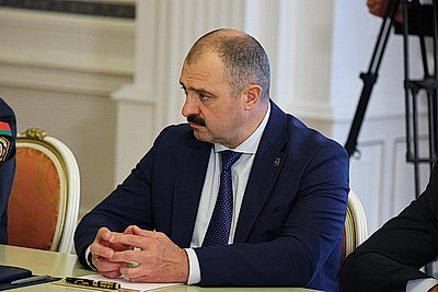 Лукашенко собрал совещание о развитии хоккея