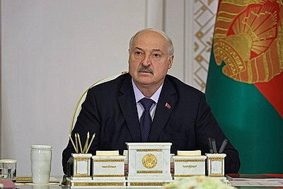 Лукашенко собрал совещание с силовиками. Тема - итоги проверки одной из бригад внутренних войск