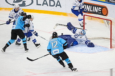 Минские динамовцы обыграли московских одноклубников на старте плей-офф КХЛ