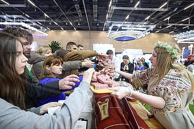 Выставку \"Моя Беларусь\" посетили уже более 200 тыс. гостей