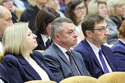 Кочанова: занятость населения - это не только экономическая задача, но и вопрос социальной справедливости