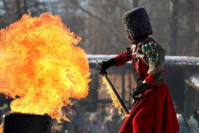 В Минском зоопарке прошла \"Медвежья Масленица\"
