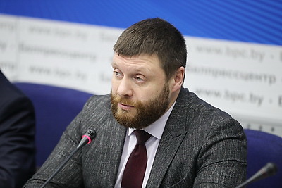 \"Народны летапіс Вялікай Айчыннай вайны: успомнім усіх!\" Пятую книгу проекта презентовали в Национальном пресс-центре