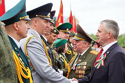Парад военной техники, памятные акции: 9 Мая в Гомеле