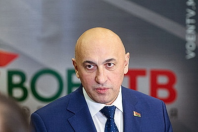 Новый телеканал \"ВоенТВ\" появится в Беларуси. В Минске запустили обратный отсчет до начала вещания