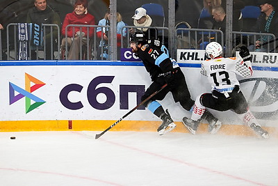 Минские динамовцы в овертайме дома уступили \"Авангарду\"