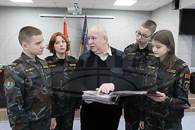 Военно-патриотические клубы. Что привлекает и объединяет ребят