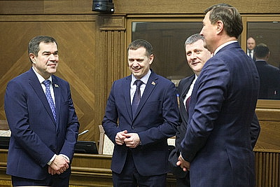 Стратегию создания мультибрендовых центров белорусской техники в регионах России рассмотрели в правительстве