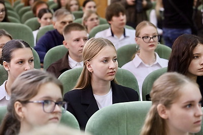 Встречи на тему \"Традиционные ценности белорусов: семья, общество, государство\" прошли в рамках единого дня информирования