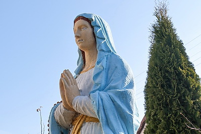 Достопримечательности. Костел Святой Троицы в деревне Дуниловичи