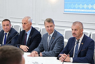 Нового помощника Президента - инспектора по Могилевской области представили в облисполкоме