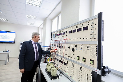 \"Бюджетных мест больше, платных - меньше\". В БГУИР рассказали о приеме первокурсников в 2026 году