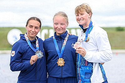 Байдарочница Скриганова взяла четыре золота на чемпионате страны в Заславле