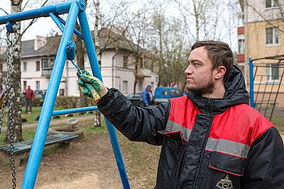 Масштабный субботник прошел в Заводском районе Минска