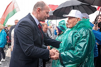 На Кургане Славы проходит областной праздник ко Дню Победы