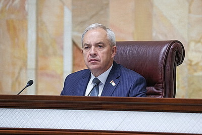 Депутаты утвердили отчет об исполнении республиканского бюджета за 2025 год
