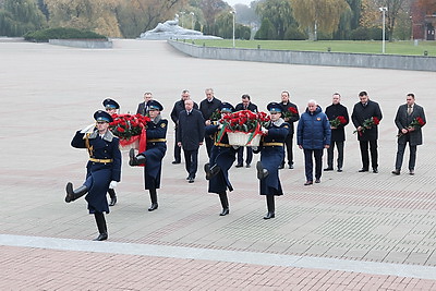 Делегация Санкт-Петербурга посетила Брестскую крепость