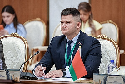 Стратегическое партнерство обсудили на межпарламентском форуме в Узбекистане