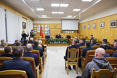 Большой снег в городе. Как Могилев борется с последствиями циклона