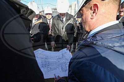 Ход работ по строительству городской клинической инфекционной больницы обсудили на выездном заседании Мингорисполкома