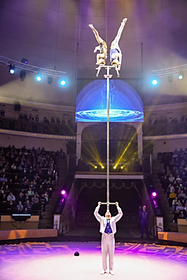 Мотокаскадеры, силачи, дрессированные медведи. В Белгосцирке новая программа \"Магия экстрима\"