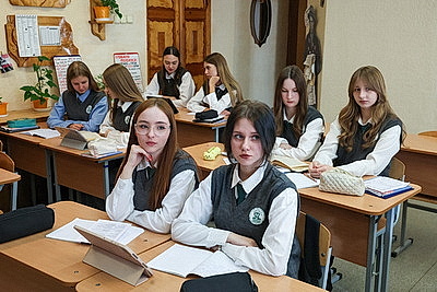 Какие условия созданы для развития и образования детей в Беларуси, рассказал Иванец