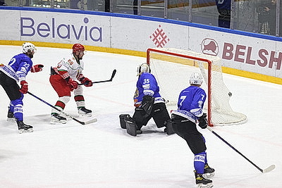 Команда Президента вышла вперед в финальной серии РХЛ