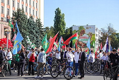 Драйв, масштаб, энергия. Велопробег \"В единстве сила!\" объединил около трех тысяч гомельчан