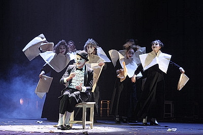 Государственный русский драматический театр им. Ф.М. Достоевского представил на \"M.@rt.контакт\" спектакль \"Чехов. Водевили\"