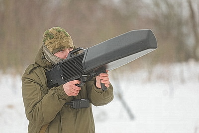 Военные мехбригады во время внезапной проверки боеготовности отразили \"атаку ДРГ\"