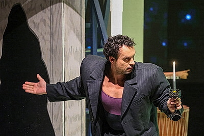 Театр \"Школа драматического искусства\" представил на \"M.@rt.контакт\" спектакль \"Дядюшкин сон\"