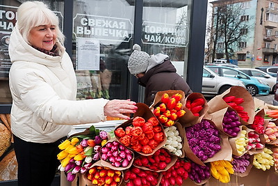 Атмосфера на улицах белорусских городов в преддверии 8 Марта